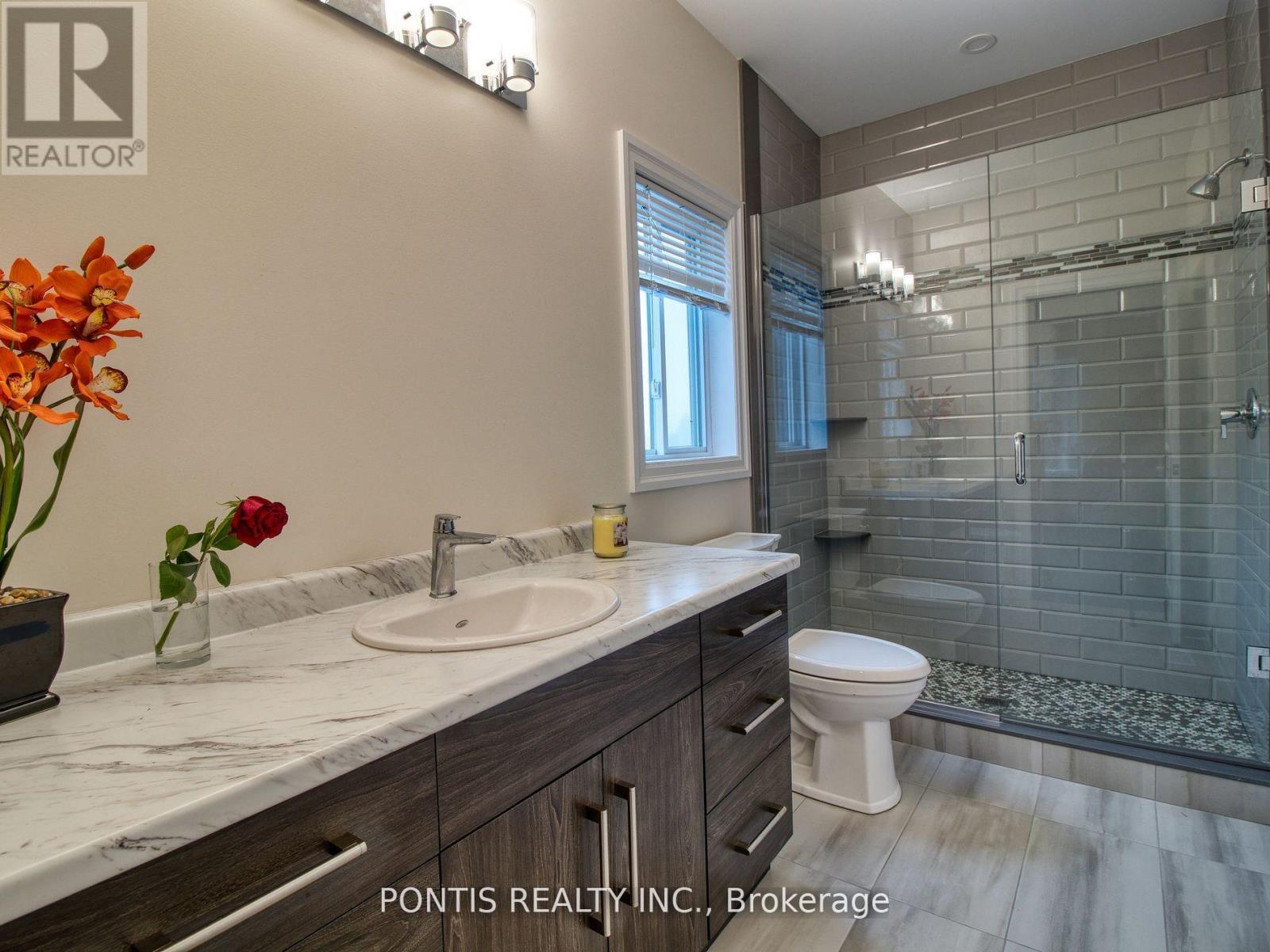 41 Sleepy Meadow Drive, Chatham-Kent, Ontario  N0P 1A0 - Photo 14 - X12015346
