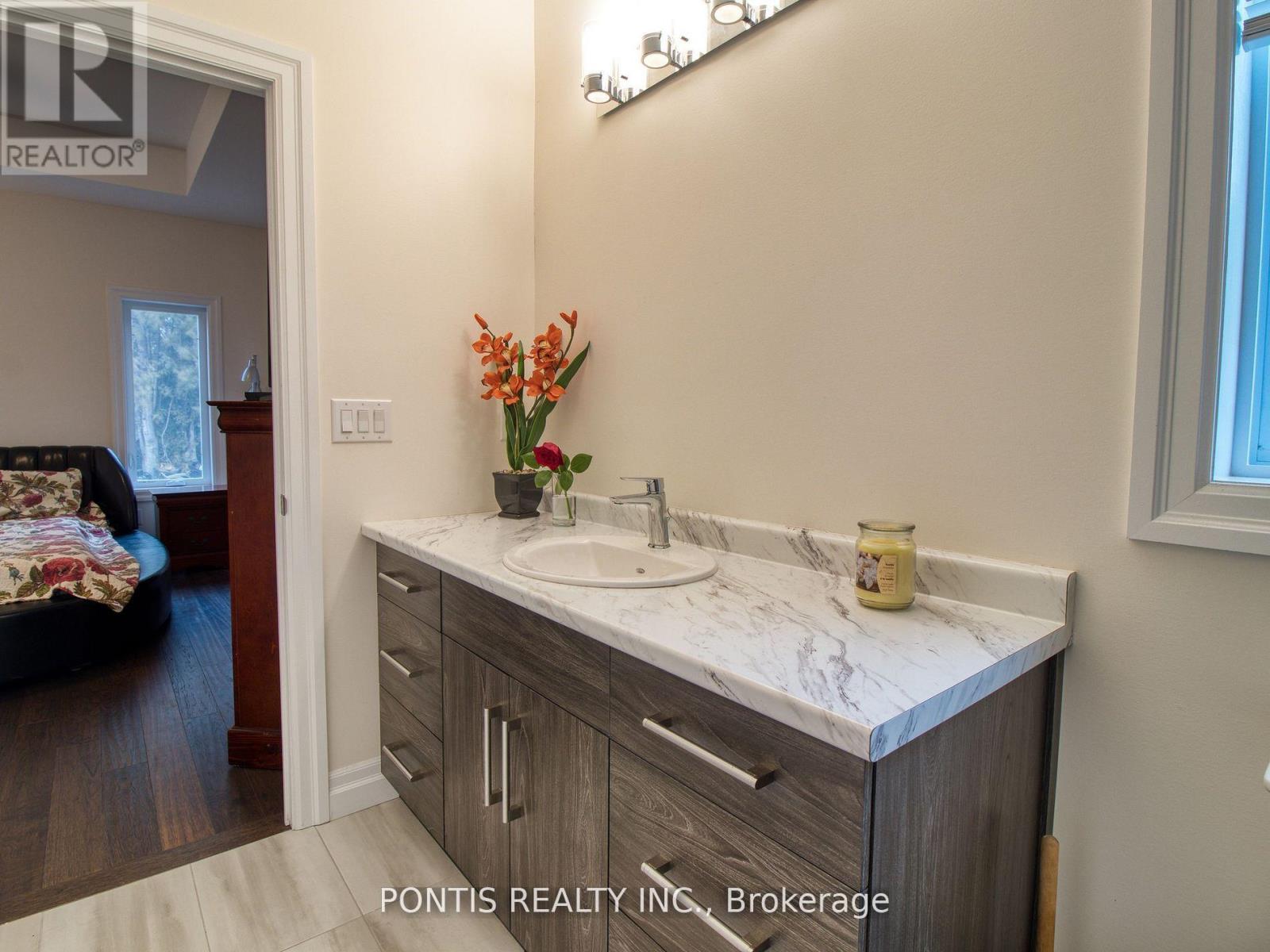 41 Sleepy Meadow Drive, Chatham-Kent, Ontario  N0P 1A0 - Photo 17 - X12015346