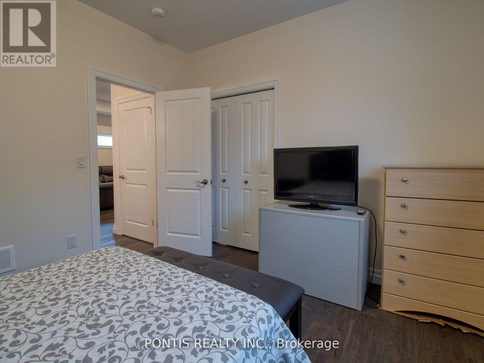 41 Sleepy Meadow Drive, Chatham-Kent, Ontario  N0P 1A0 - Photo 25 - X12015346