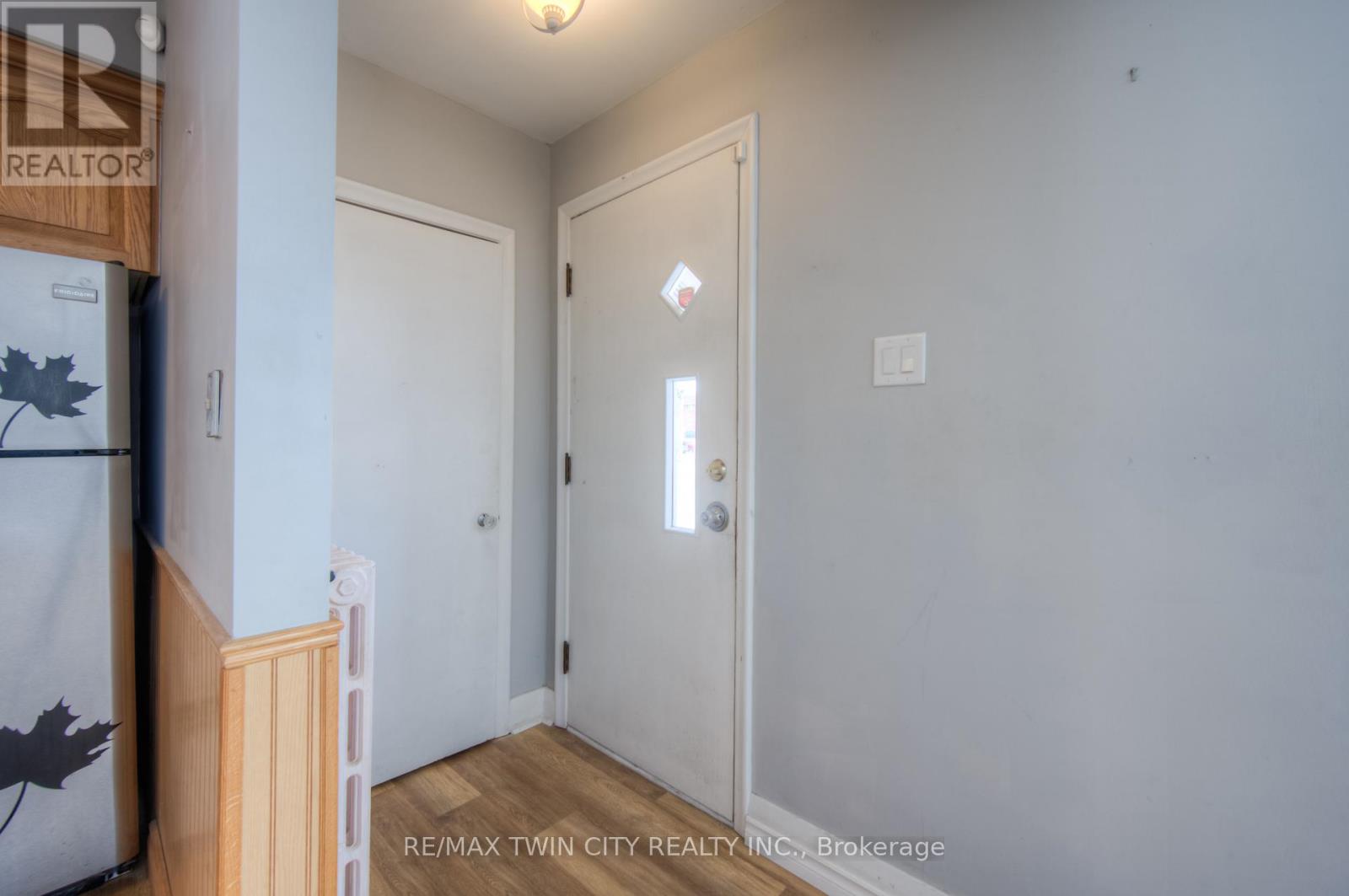 Property at 301 HIGHLAND ROAD E image 2