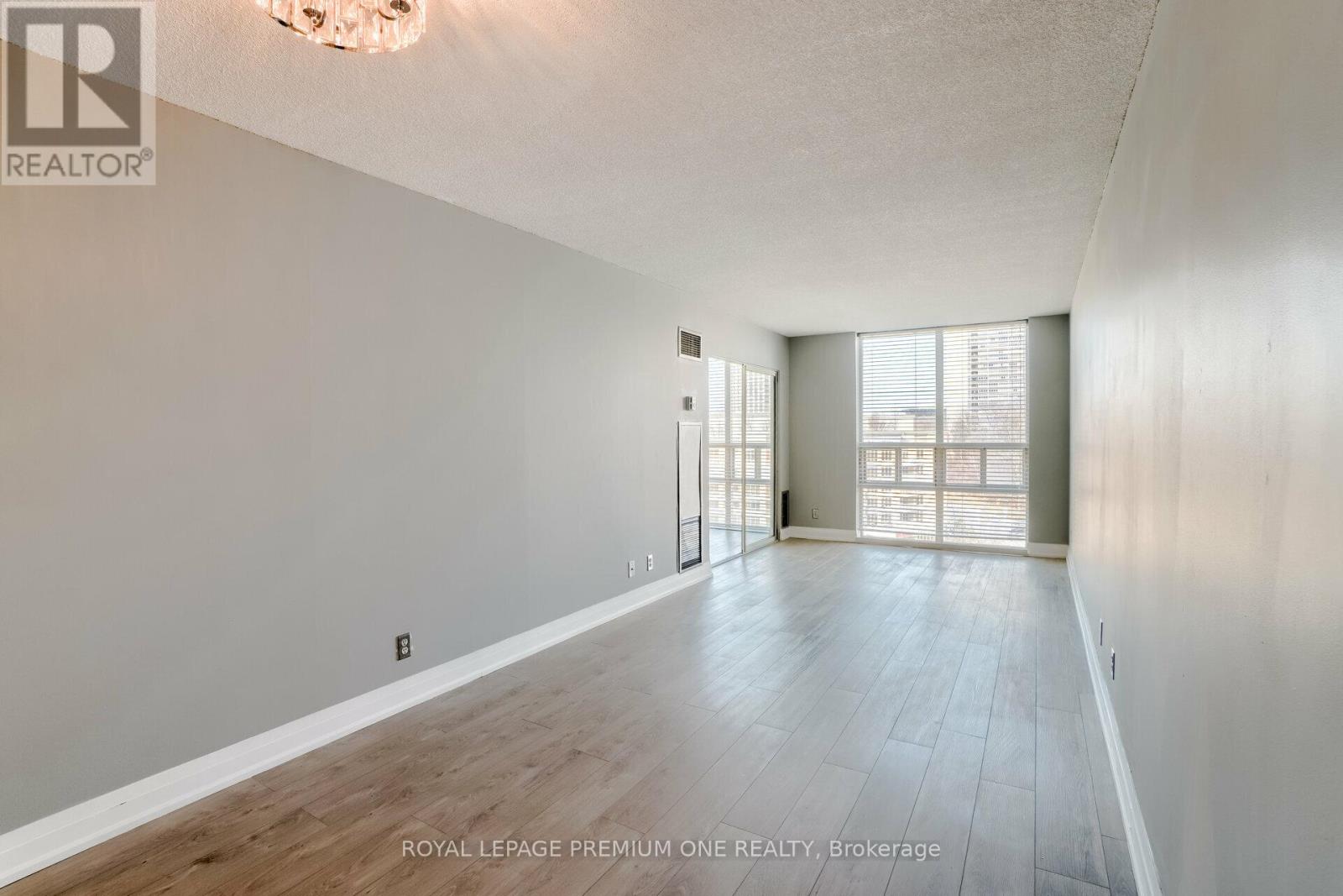 1008 - 195 Wynford Drive, Toronto, Ontario  M3C 3P3 - Photo 6 - C12015445