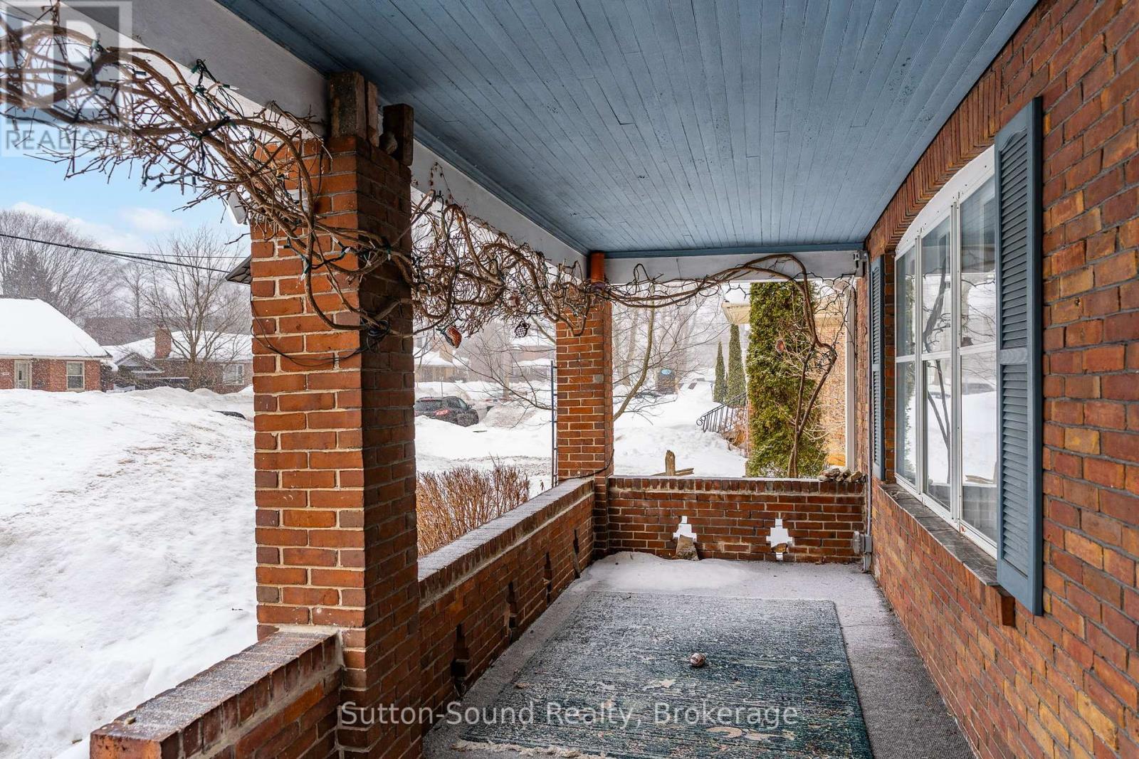 980 3rd Avenue W, Owen Sound, Ontario  N4K 4P6 - Photo 3 - X12015130