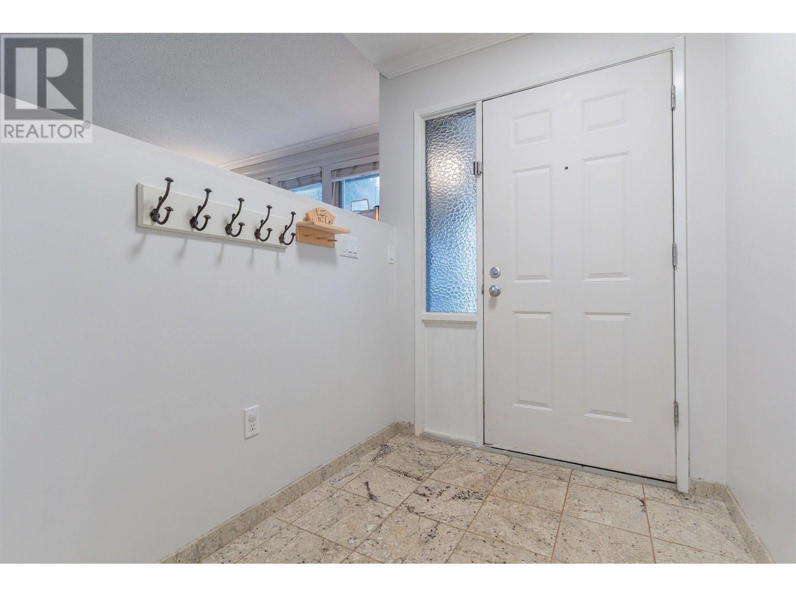 1889 Bluff Way, Coquitlam, British Columbia  V3E 1J3 - Photo 21 - R2976861