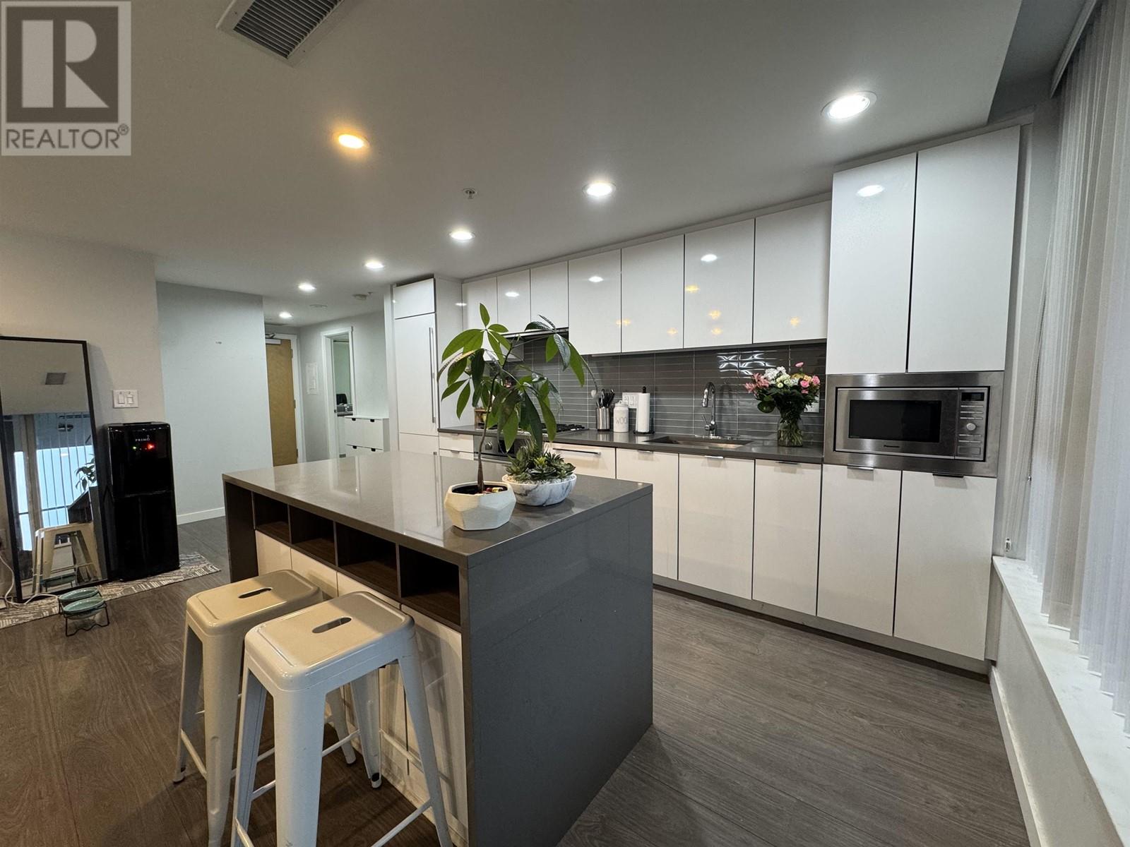 Listing Picture 10 of 25 : 302 3331 BROWN ROAD, Richmond / 烈治文 - 魯藝地產 Yvonne Lu Group - MLS Medallion Club Member