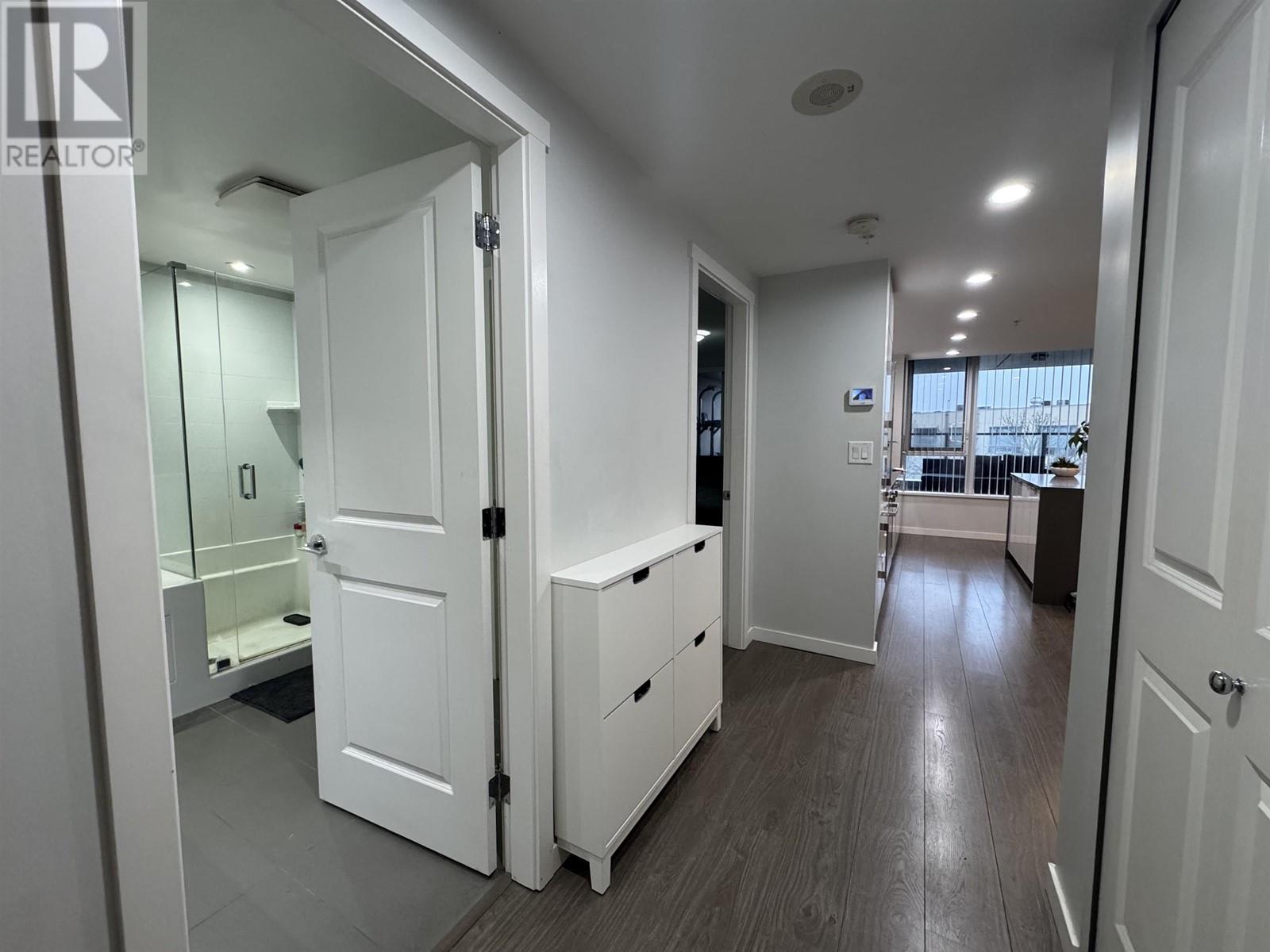 Listing Picture 19 of 25 : 302 3331 BROWN ROAD, Richmond / 烈治文 - 魯藝地產 Yvonne Lu Group - MLS Medallion Club Member