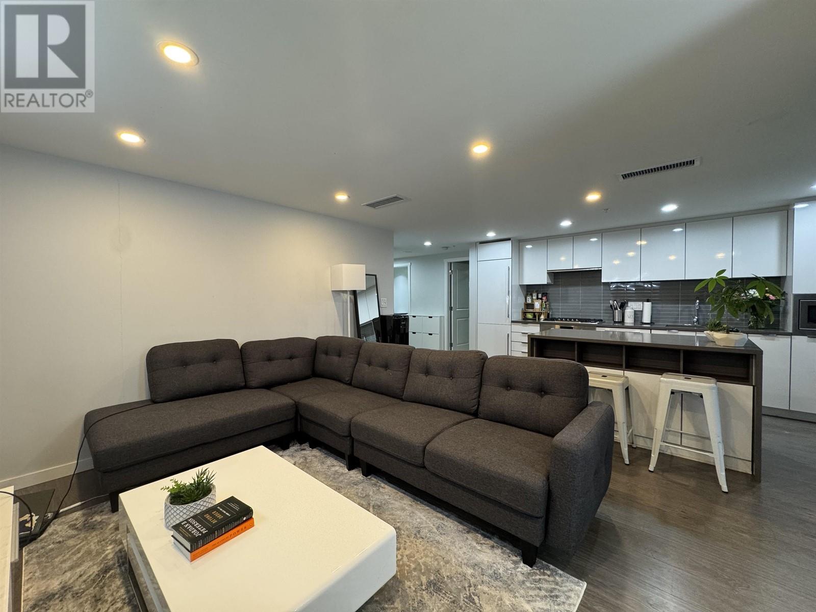 Listing Picture 8 of 25 : 302 3331 BROWN ROAD, Richmond / 烈治文 - 魯藝地產 Yvonne Lu Group - MLS Medallion Club Member