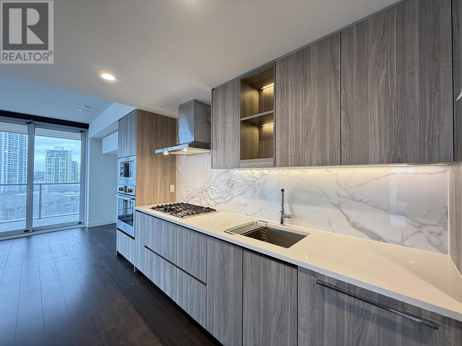 509 4880 Lougheed Hwy, Burnaby, British Columbia  V5C 0N1 - Photo 2 - R2975719