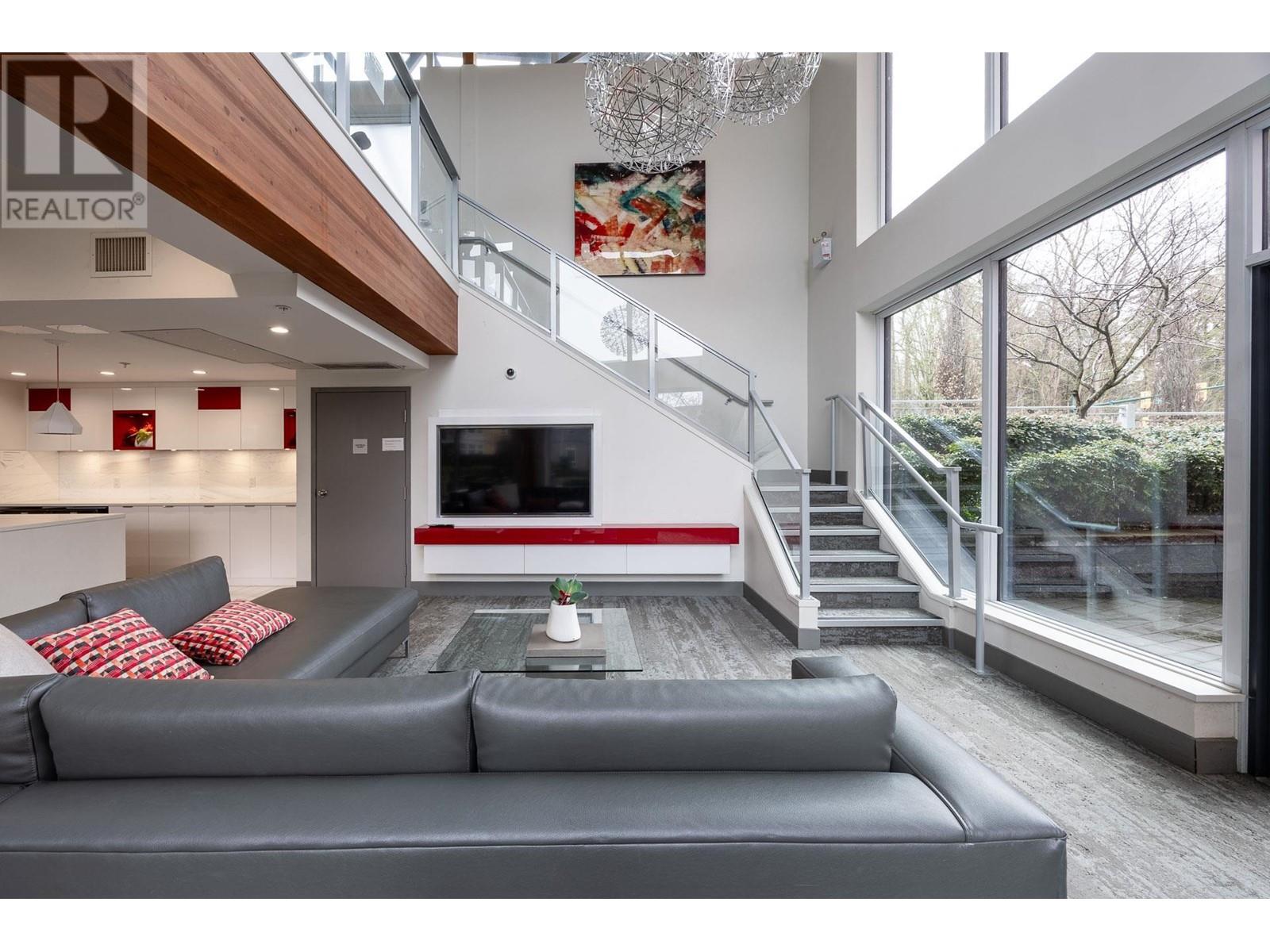 Listing Picture 31 of 40 : 301 3281 E KENT AVENUE NORTH, Vancouver / 溫哥華 - 魯藝地產 Yvonne Lu Group - MLS Medallion Club Member