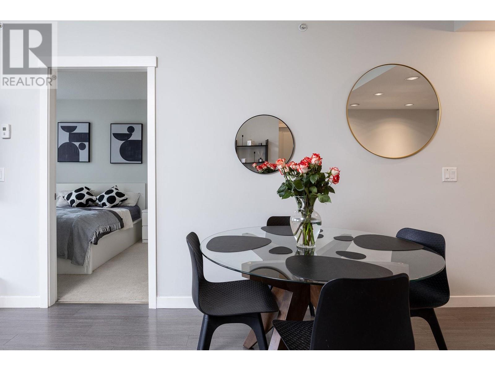 Listing Picture 8 of 40 : 301 3281 E KENT AVENUE NORTH, Vancouver / 溫哥華 - 魯藝地產 Yvonne Lu Group - MLS Medallion Club Member