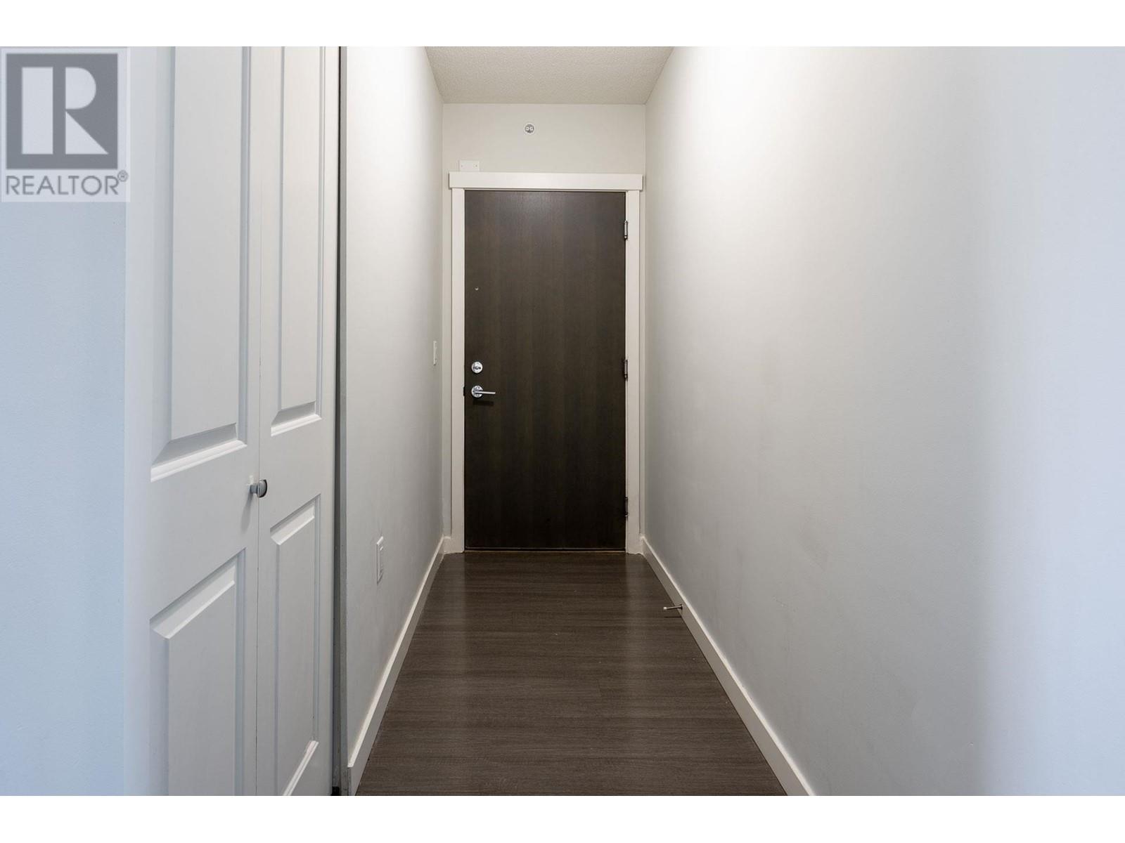 Listing Picture 24 of 40 : 301 3281 E KENT AVENUE NORTH, Vancouver / 溫哥華 - 魯藝地產 Yvonne Lu Group - MLS Medallion Club Member