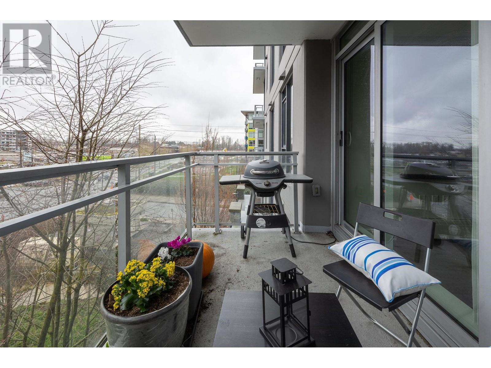 Listing Picture 22 of 40 : 301 3281 E KENT AVENUE NORTH, Vancouver / 溫哥華 - 魯藝地產 Yvonne Lu Group - MLS Medallion Club Member