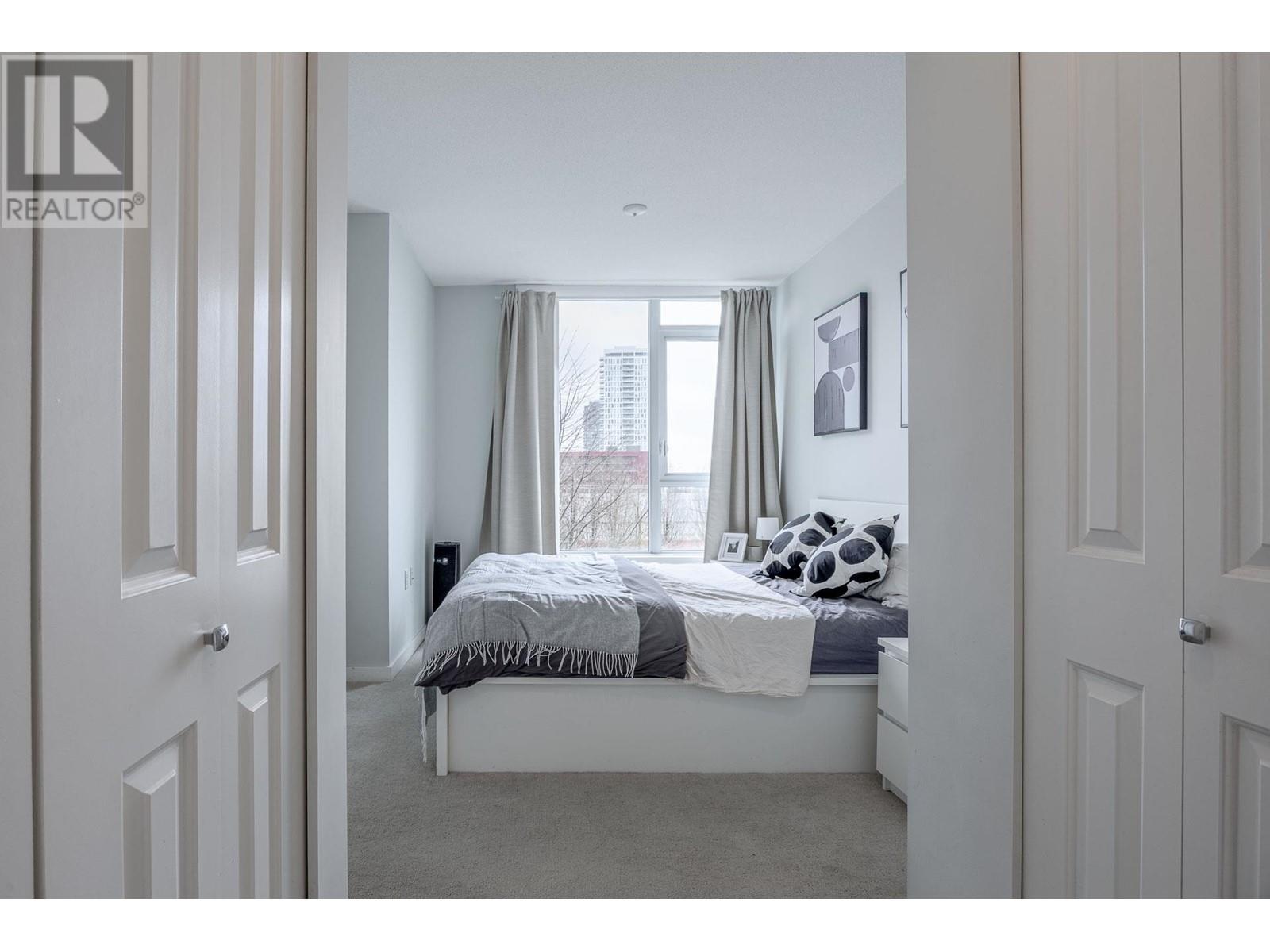 Listing Picture 13 of 40 : 301 3281 E KENT AVENUE NORTH, Vancouver / 溫哥華 - 魯藝地產 Yvonne Lu Group - MLS Medallion Club Member