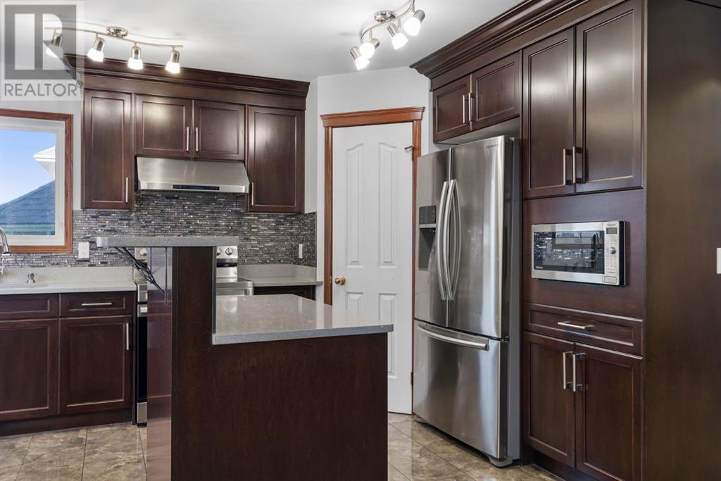 130 Hidden Ranch Road Nw, Calgary, Alberta  T3A 5S6 - Photo 13 - A2196994