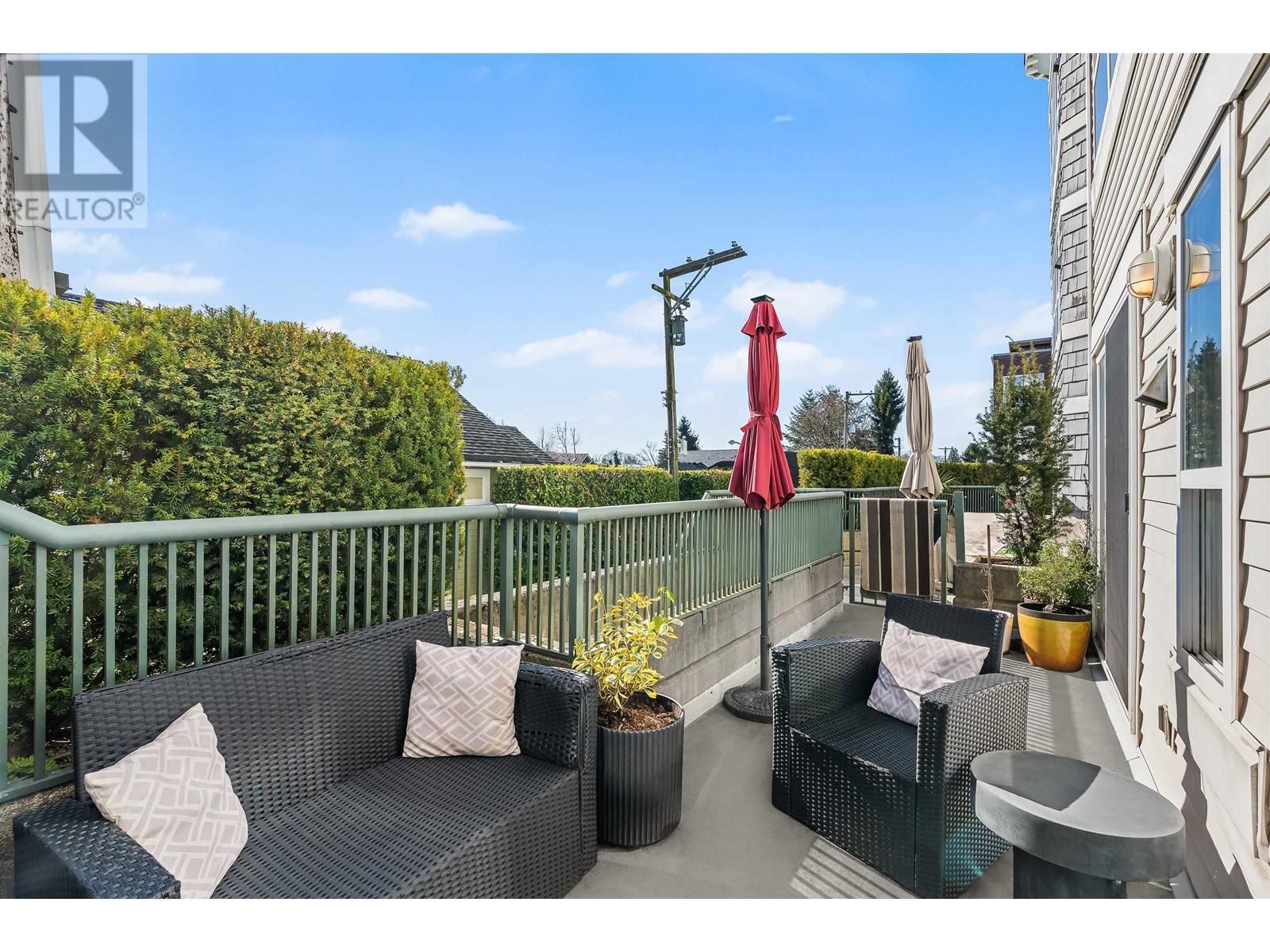 Listing Picture 14 of 17 : 204 2680 W 4TH AVENUE, Vancouver / 溫哥華 - 魯藝地產 Yvonne Lu Group - MLS Medallion Club Member