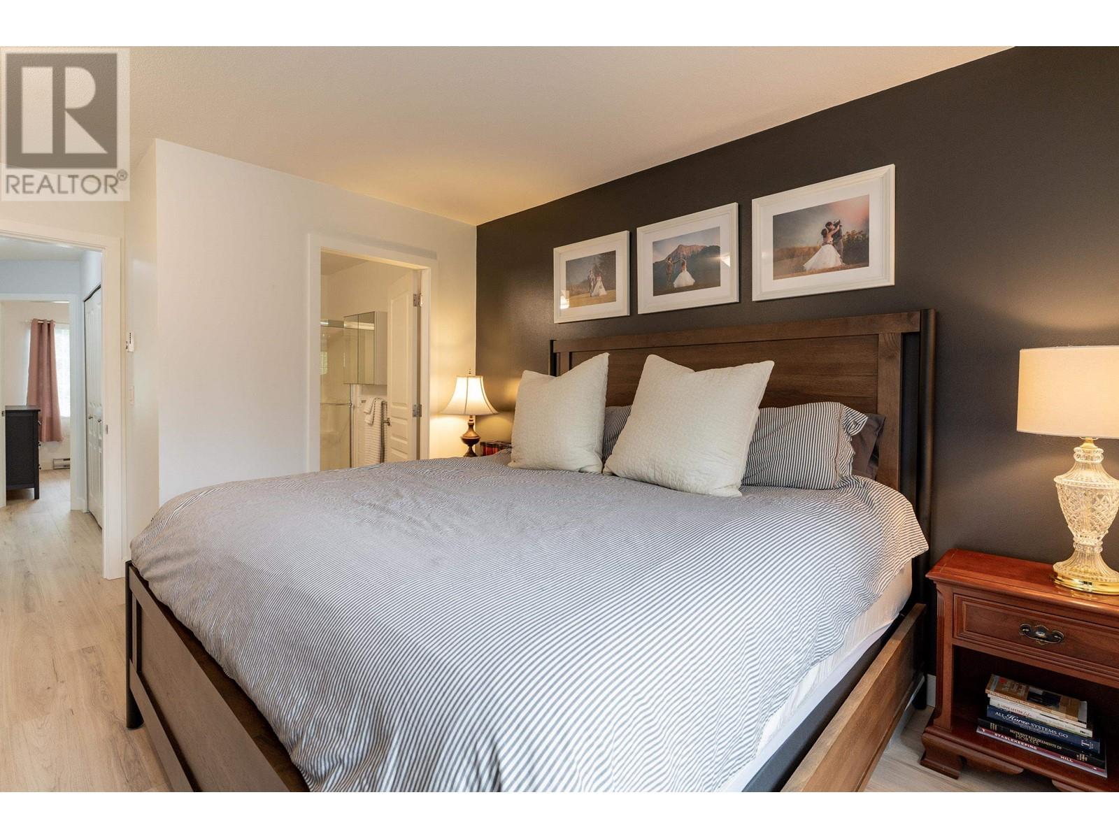 Listing Picture 24 of 40 : 28 8533 CUMBERLAND PLACE, Burnaby / 本拿比 - 魯藝地產 Yvonne Lu Group - MLS Medallion Club Member