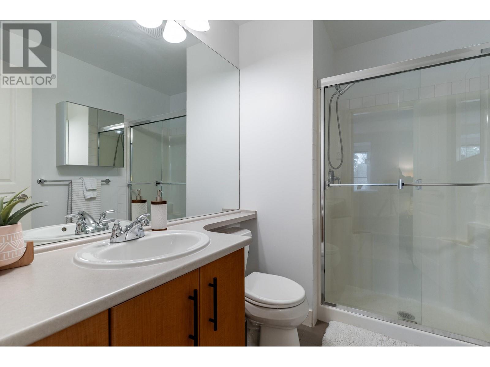 Listing Picture 26 of 40 : 28 8533 CUMBERLAND PLACE, Burnaby / 本拿比 - 魯藝地產 Yvonne Lu Group - MLS Medallion Club Member