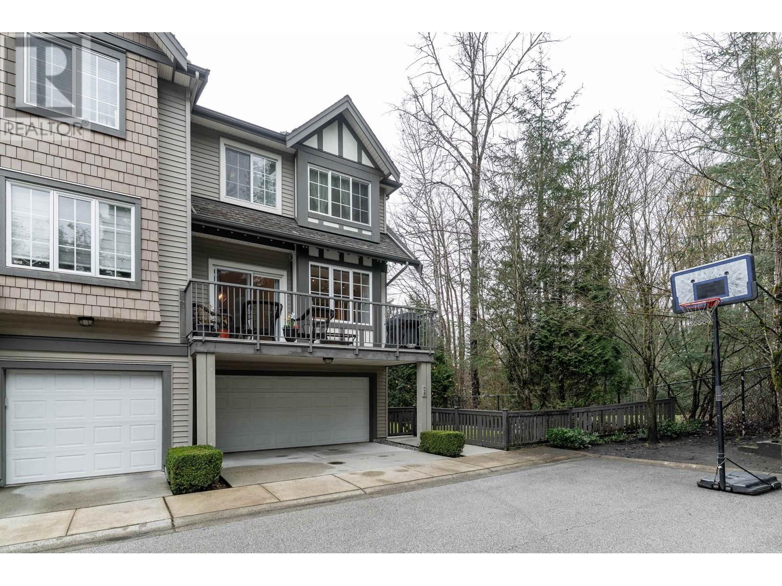 Listing Picture 3 of 40 : 28 8533 CUMBERLAND PLACE, Burnaby / 本拿比 - 魯藝地產 Yvonne Lu Group - MLS Medallion Club Member