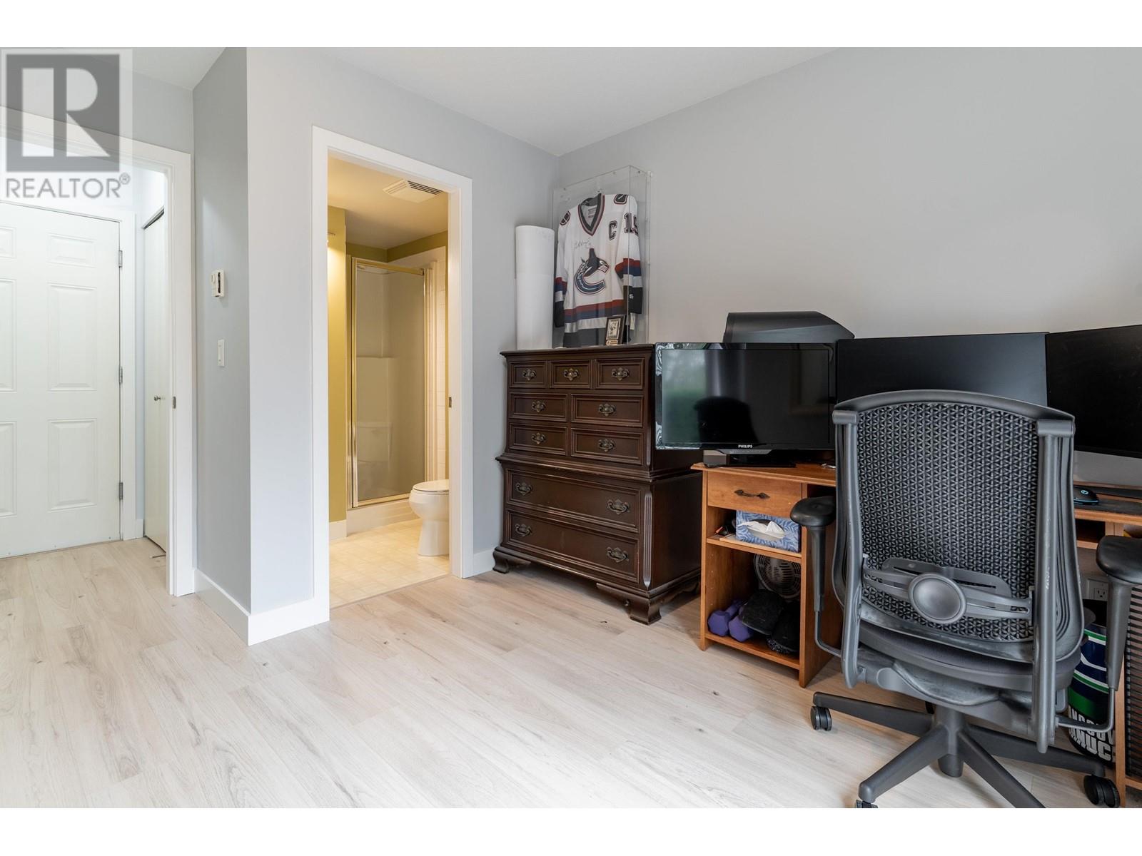 Listing Picture 33 of 40 : 28 8533 CUMBERLAND PLACE, Burnaby / 本拿比 - 魯藝地產 Yvonne Lu Group - MLS Medallion Club Member