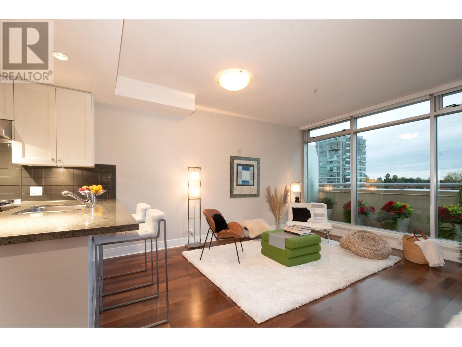 Ph3 1477 W 15th Avenue, Vancouver, British Columbia  V6H 1S4 - Photo 4 - R2977058