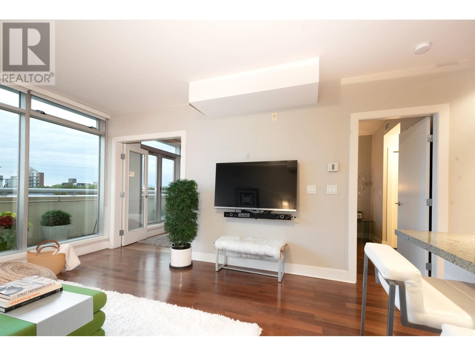 Ph3 1477 W 15th Avenue, Vancouver, British Columbia  V6H 1S4 - Photo 6 - R2977058