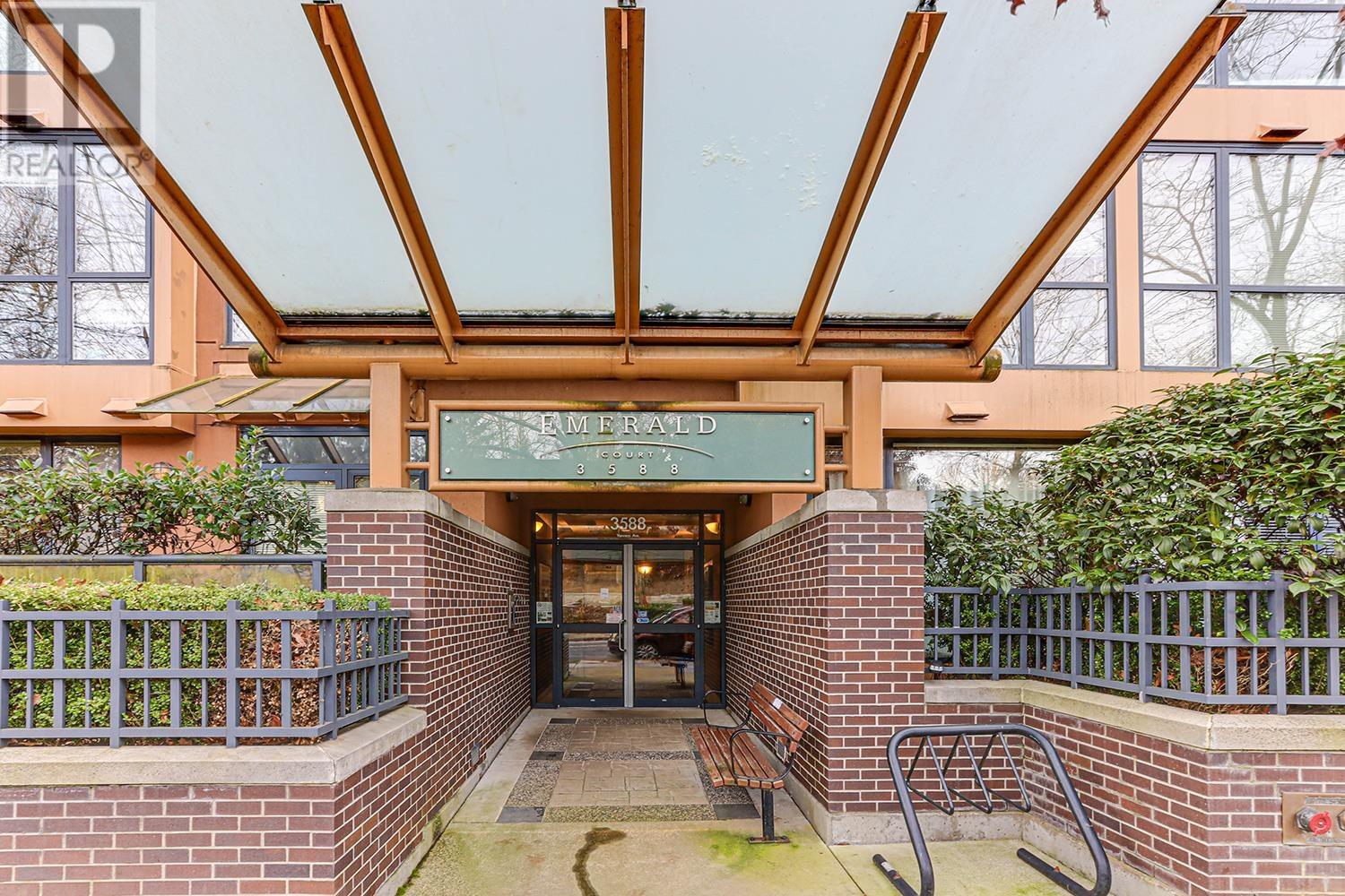 617 3588 VANNESS AVENUE, vancouver, British Columbia