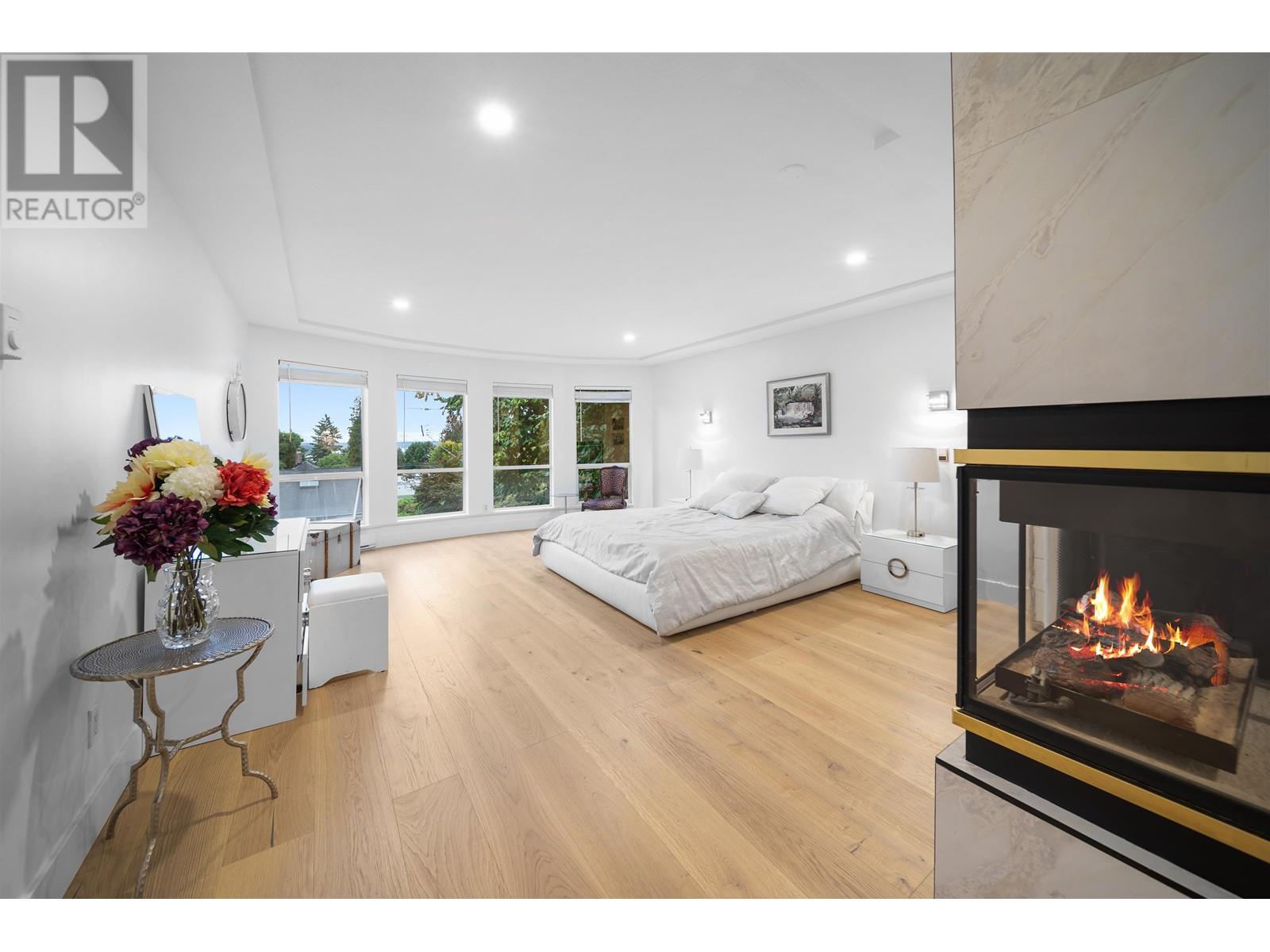 1543 Jefferson Avenue, West Vancouver, British Columbia  V7V 2A2 - Photo 8 - R2976948