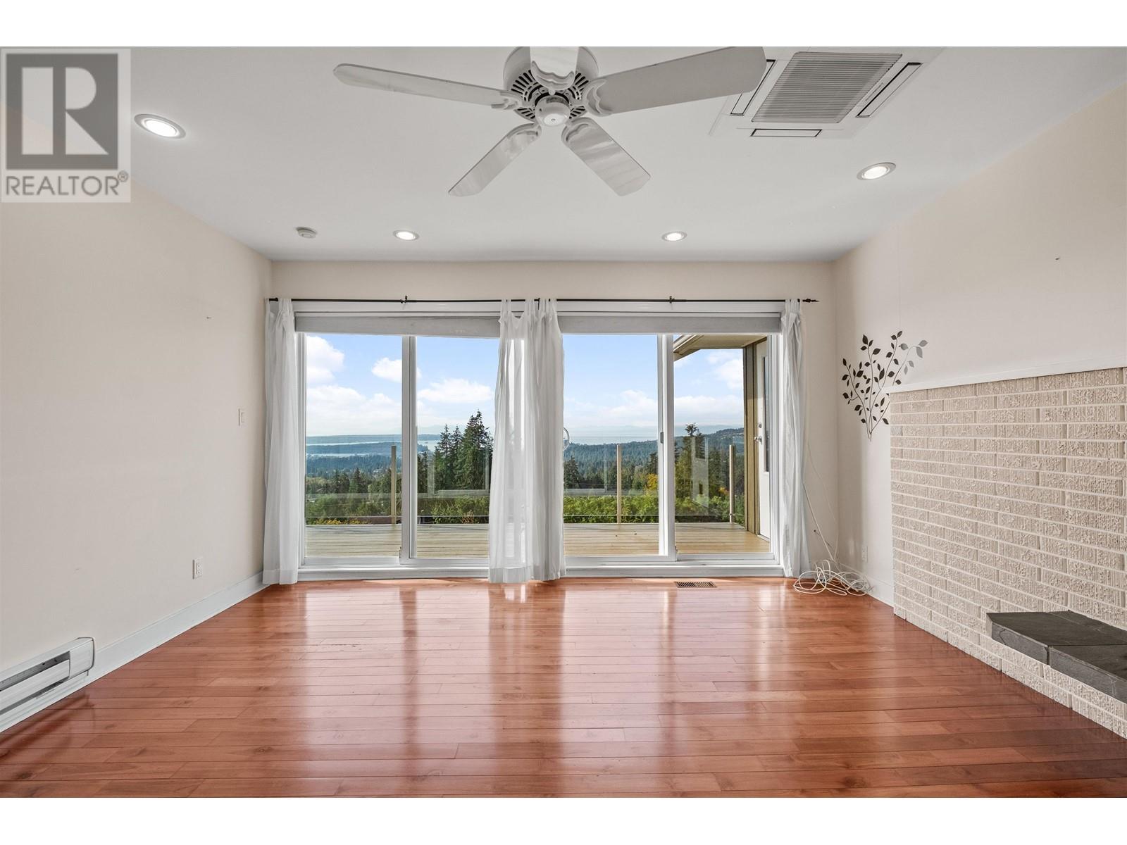 353 Newdale Court, North Vancouver, British Columbia  V7N 3H3 - Photo 21 - R2977037