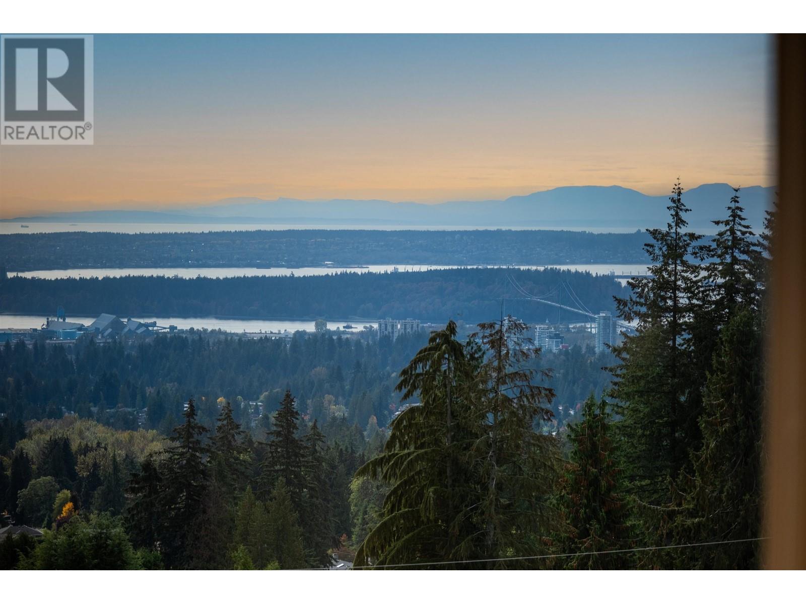 353 Newdale Court, North Vancouver, British Columbia  V7N 3H3 - Photo 38 - R2977037