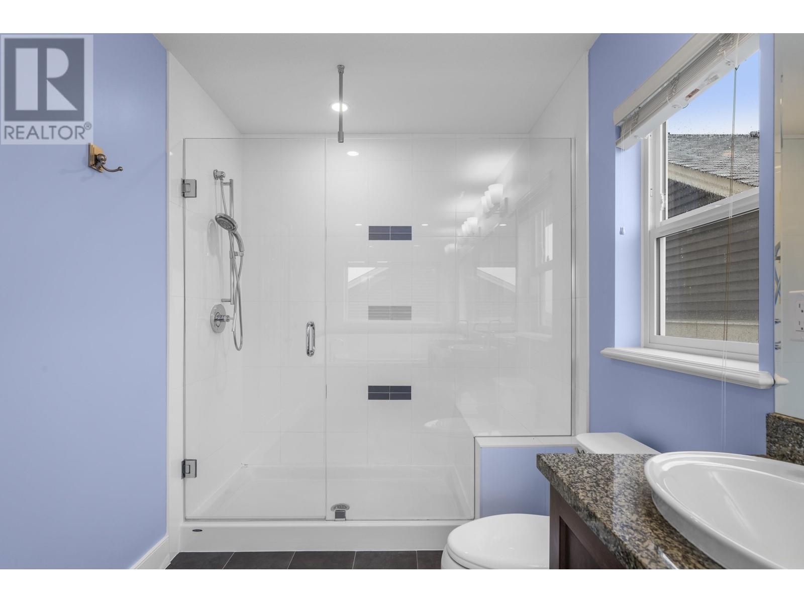1410 Dayton Street, Coquitlam, British Columbia  V3E 0G3 - Photo 26 - R2977042