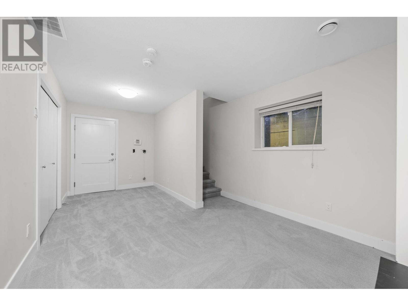 1410 Dayton Street, Coquitlam, British Columbia  V3E 0G3 - Photo 35 - R2977042