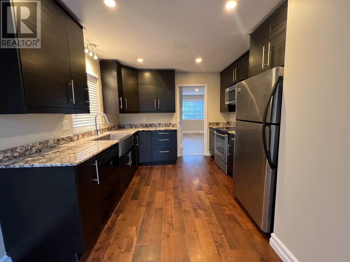 Upper Level 24471 Streng Avenue, Maple Ridge, British Columbia  V2X 0B2 - Photo 5 - R2977015