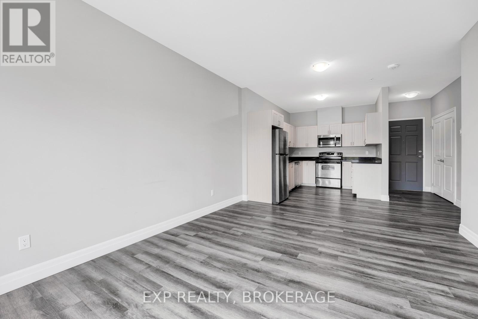 Property at 405 - 501 FRONTENAC STREET image 5