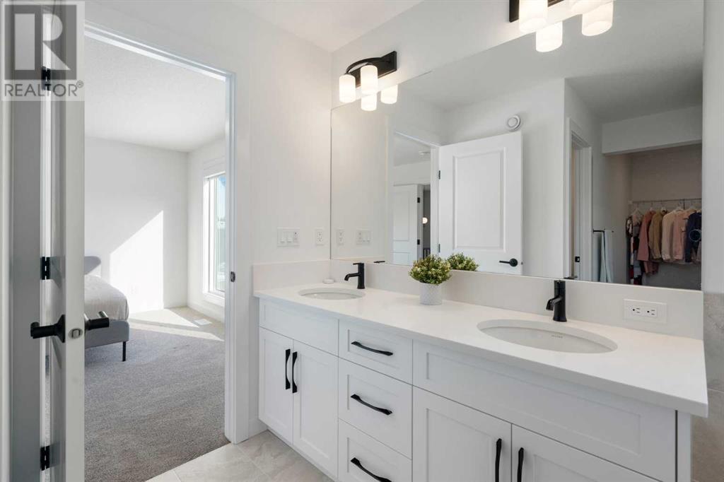 8 Rowley Common Nw, Calgary, Alberta  T3L 0G4 - Photo 21 - A2197332