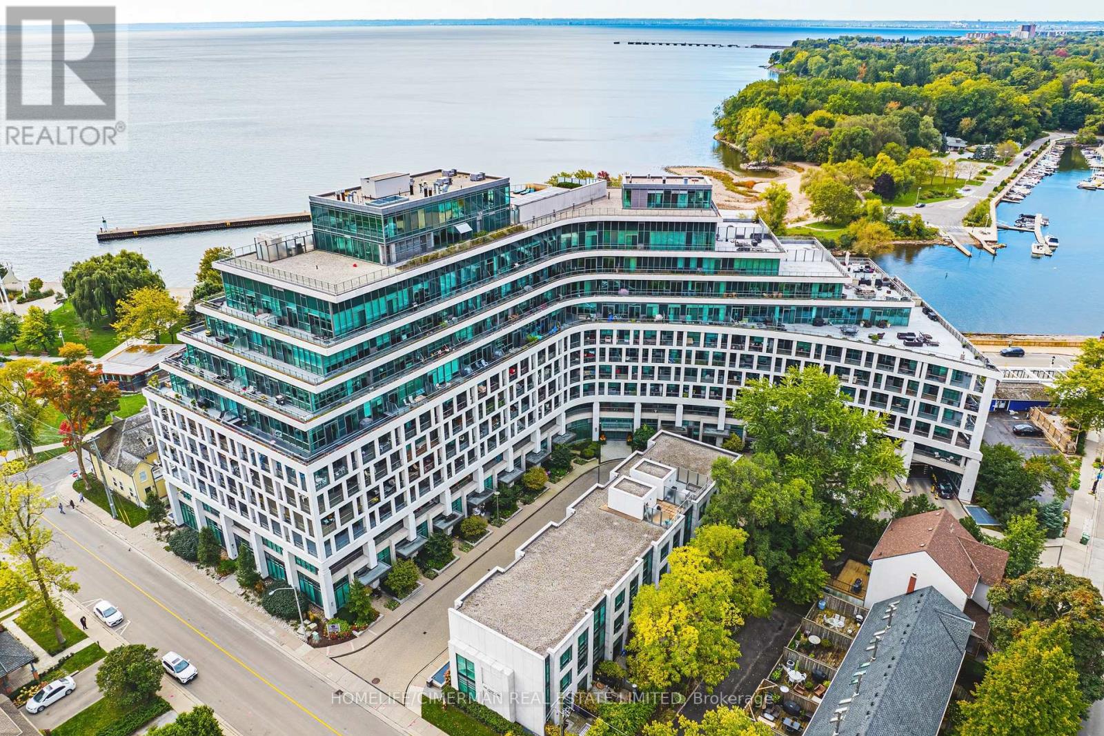 34 - 11 Bronte Road, Oakville, Ontario  L6L 0E1 - Photo 4 - W12015491