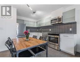 709 66 W CORDOVA STREET, Vancouver, British Columbia