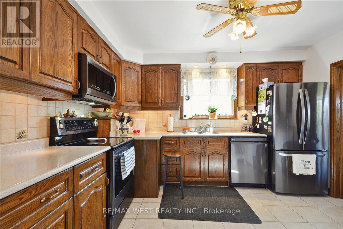 Property at 9 MARGRATH PLACE image 4