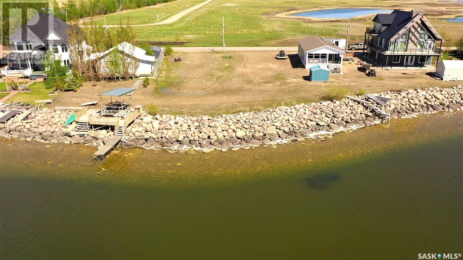 186 Shoreline Drive, North Shore Fishing Lake, Saskatchewan  S0A 1Y0 - Photo 2 - SK998727