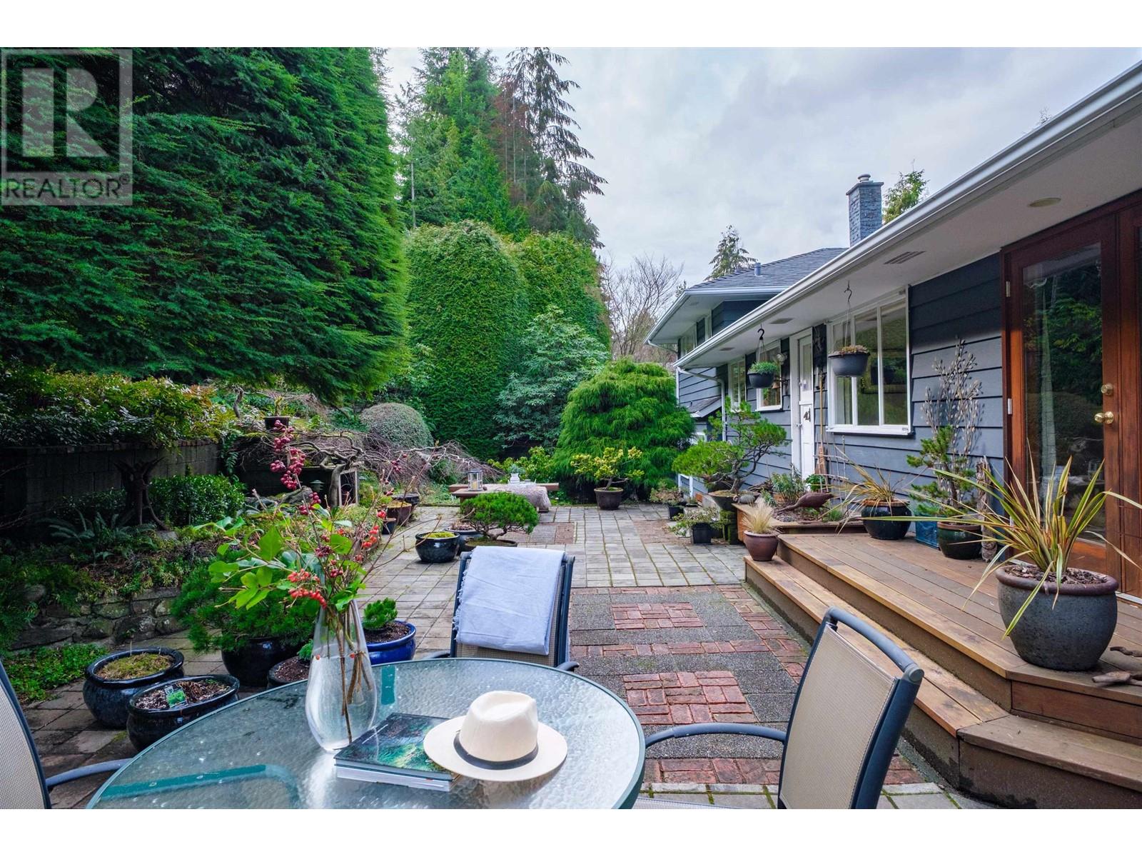 810 Burley Drive, West Vancouver, British Columbia  V7T 1Z6 - Photo 39 - R2976337