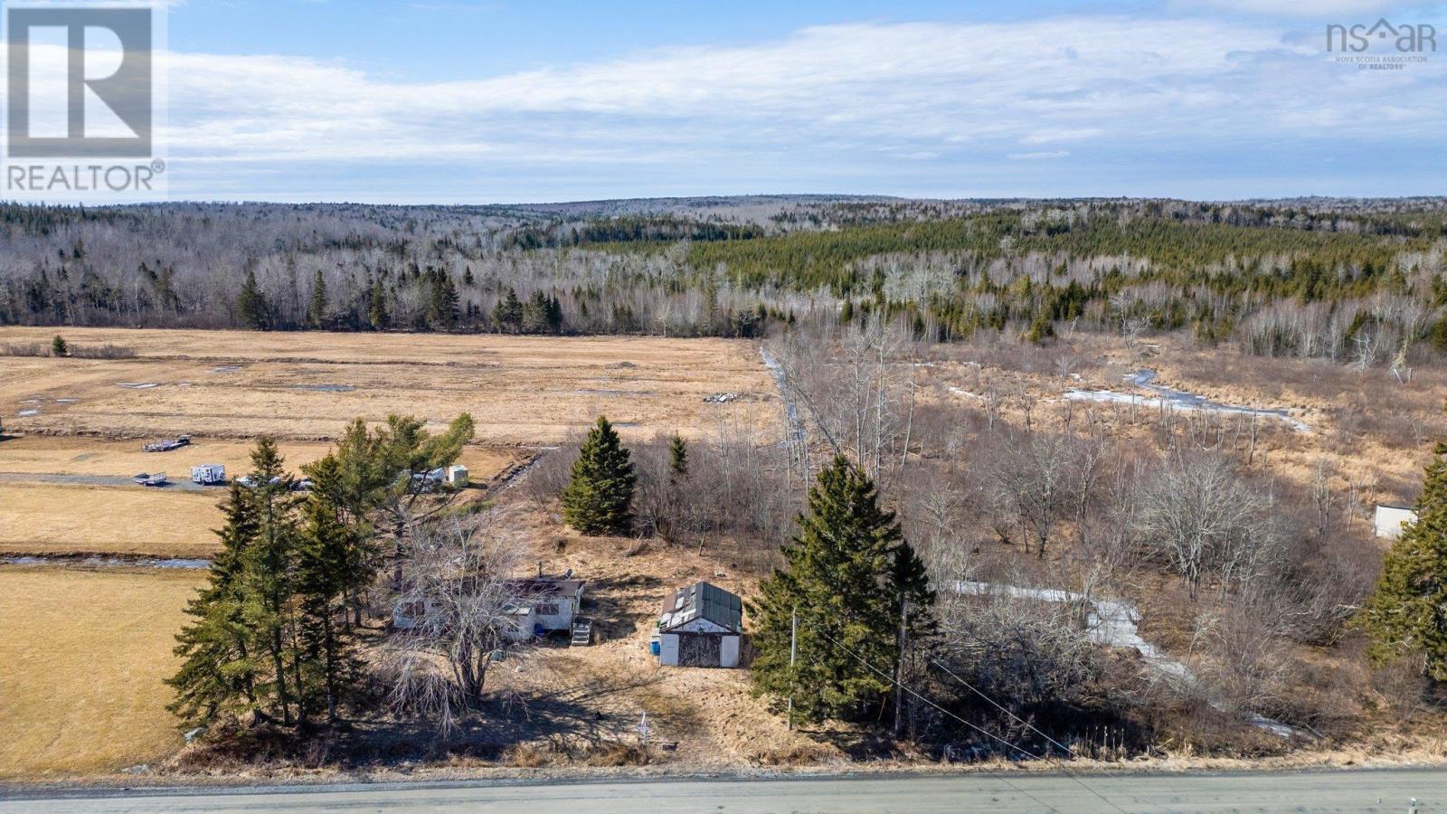 303 Lake Egmont Road, Wyses Corner, Nova Scotia  B0N 1Y0 - Photo 2 - 202504697
