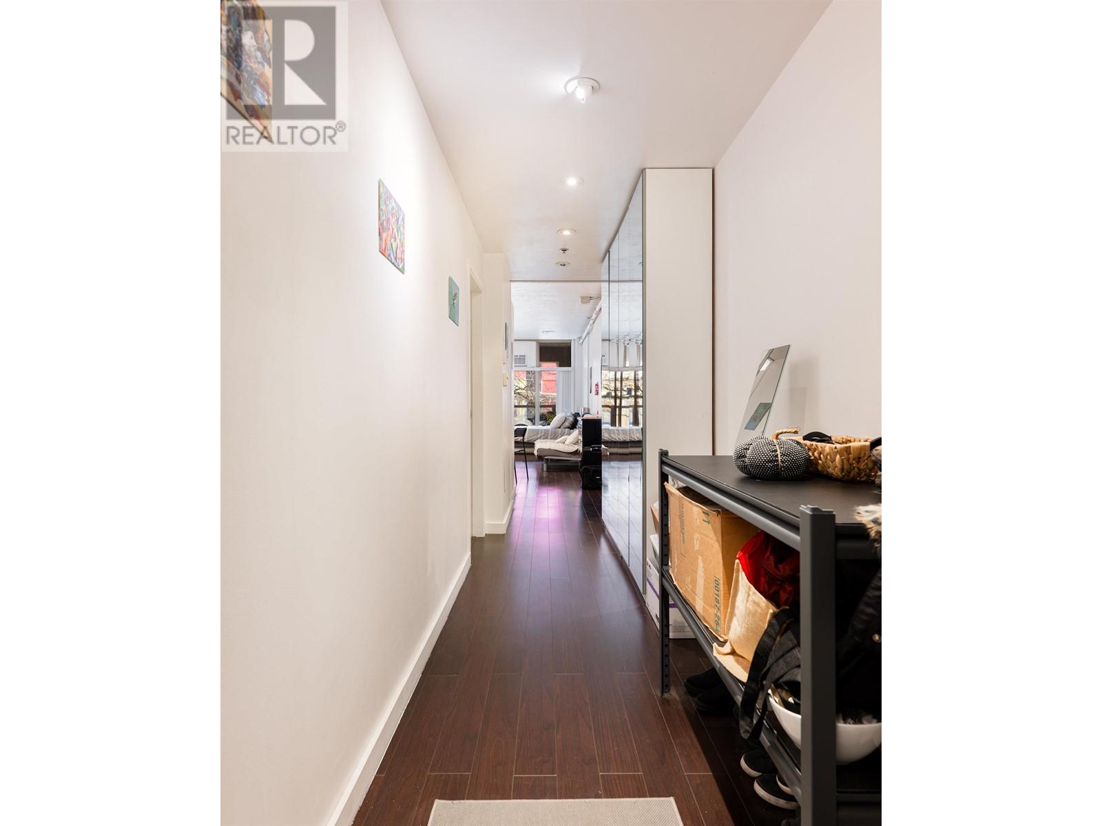 219 1529 W 6th Avenue, Vancouver, British Columbia  V6J 1R1 - Photo 8 - R2976391