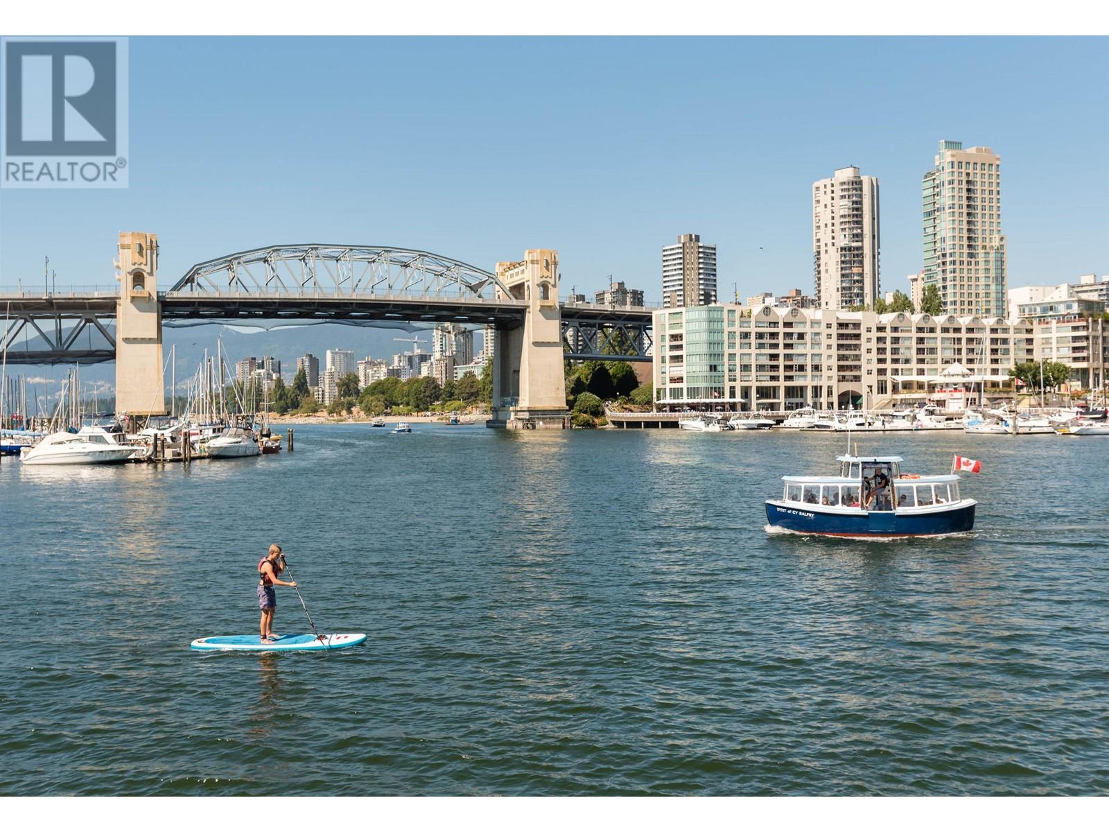 219 1529 W 6th Avenue, Vancouver, British Columbia  V6J 1R1 - Photo 5 - R2976391
