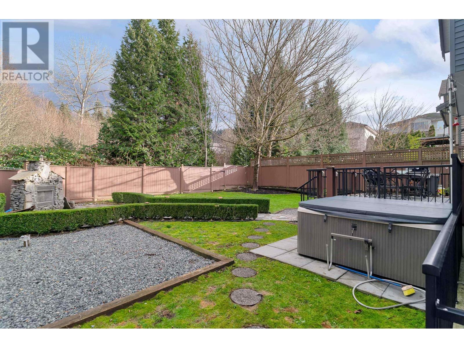24615 Kimola Drive, Maple Ridge, British Columbia  V2W 0C1 - Photo 29 - R2976935