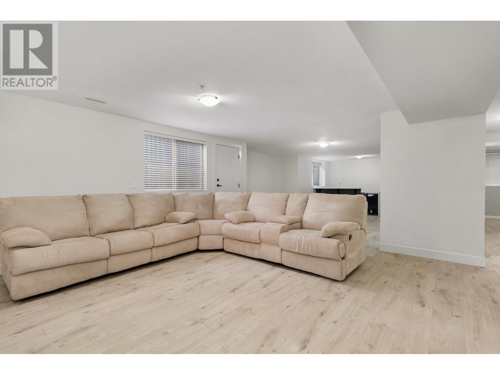 24615 Kimola Drive, Maple Ridge, British Columbia  V2W 0C1 - Photo 17 - R2976935