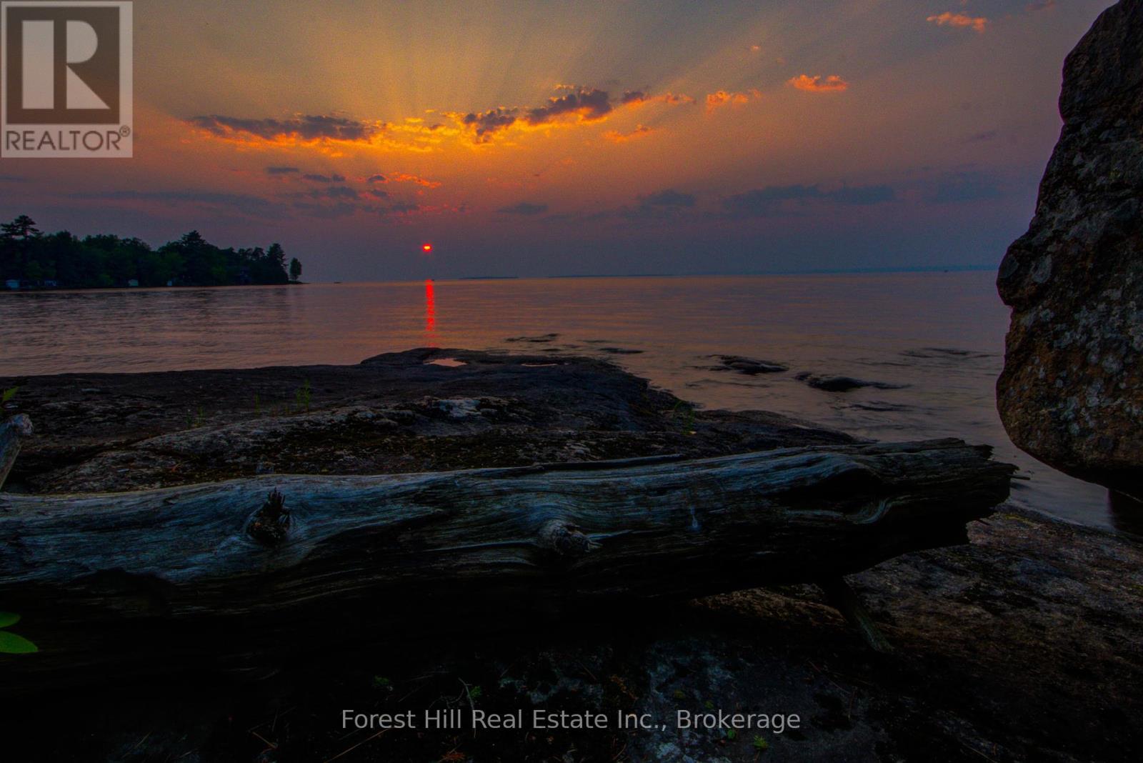 672 Tillicum Bay Road, North Bay, Ontario  P0H 1H0 - Photo 7 - X12015563