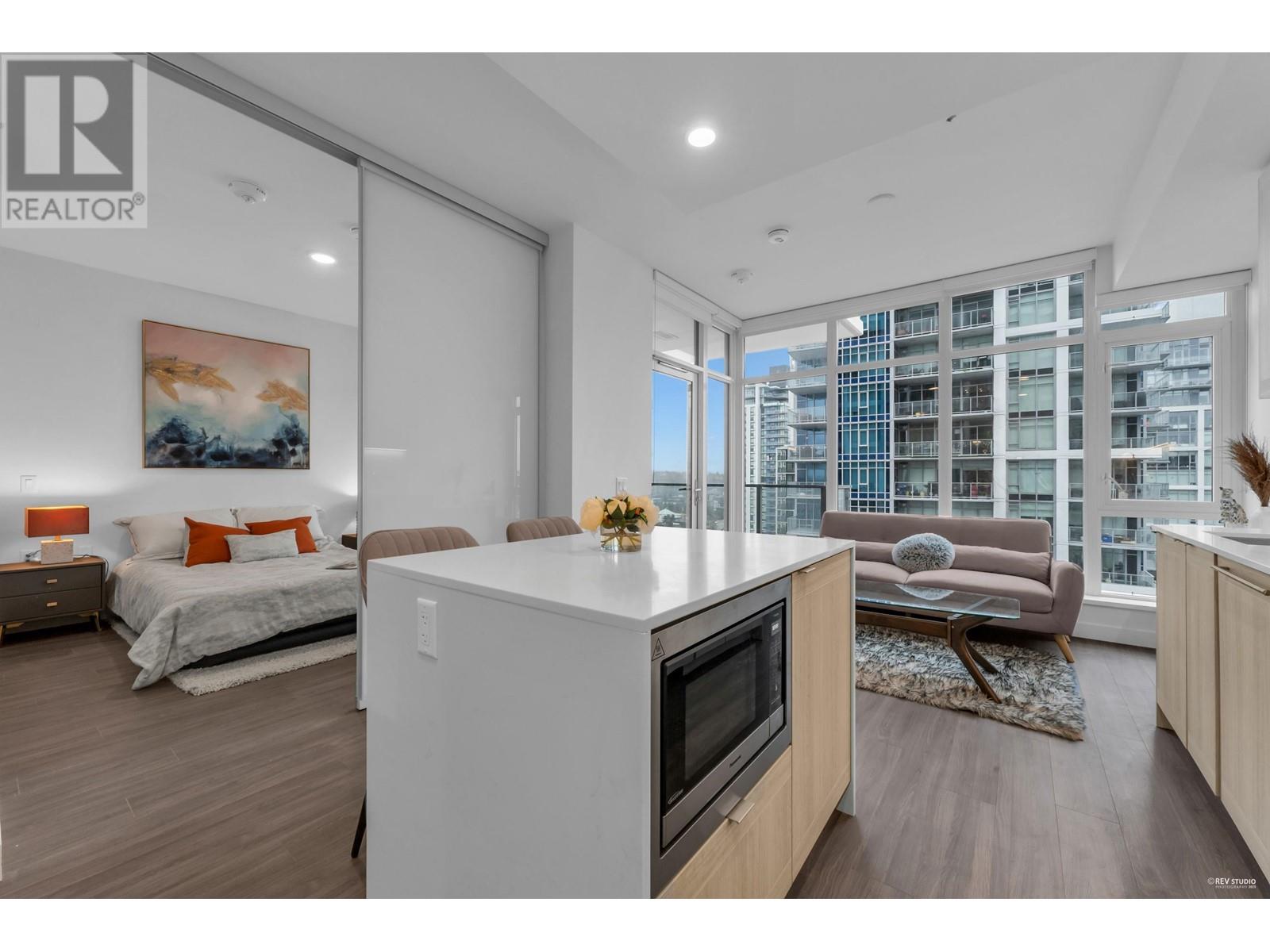 Property at 1807 2351 BETA AVENUE image 4