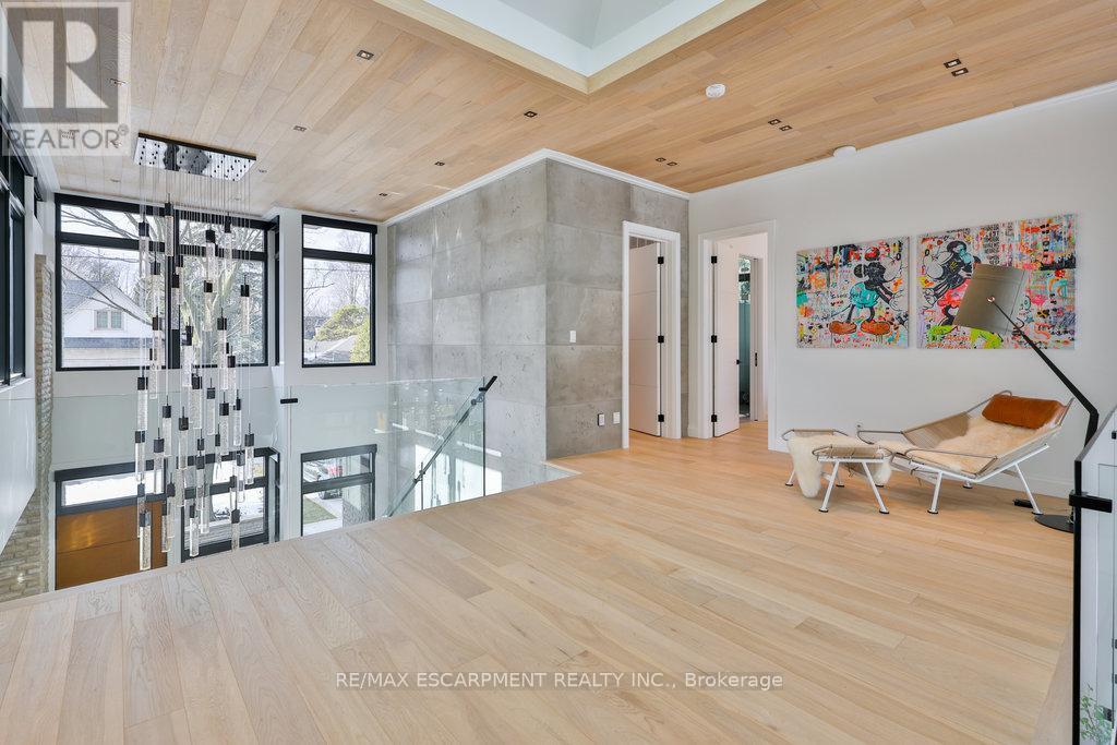 1495 Lochlin Trail, Mississauga (Mineola), Ontario  L5G 3V6 - Photo 14 - W12015587