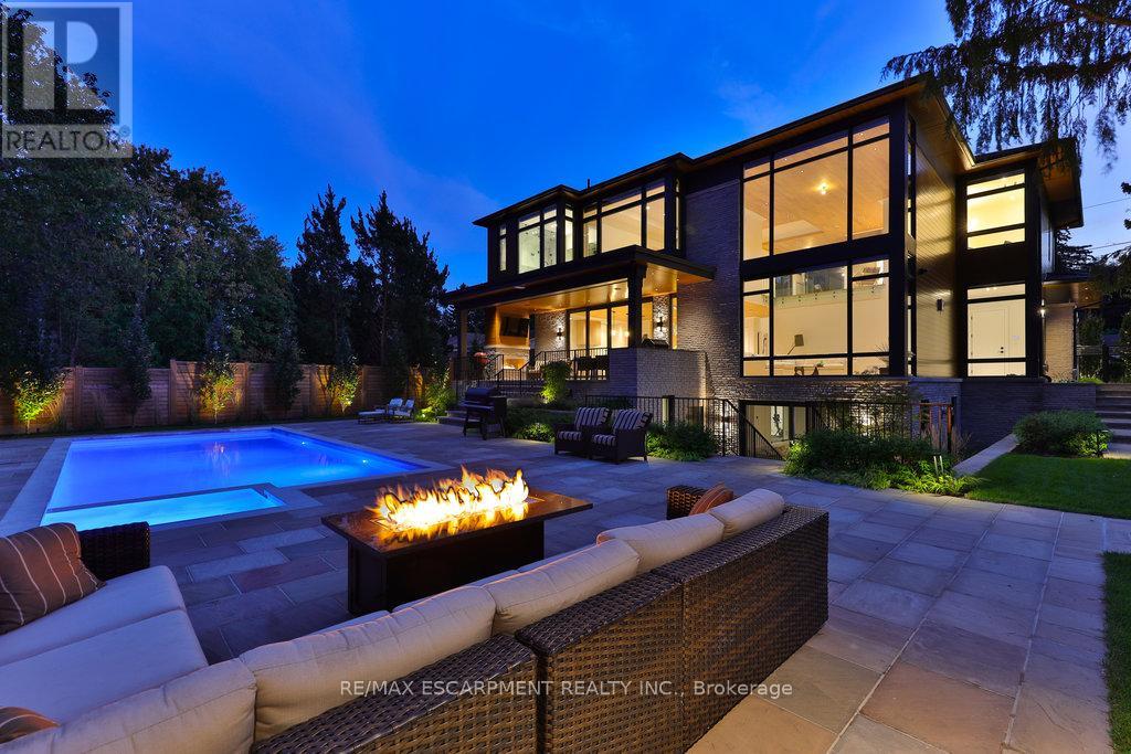 1495 Lochlin Trail, Mississauga (Mineola), Ontario  L5G 3V6 - Photo 44 - W12015587