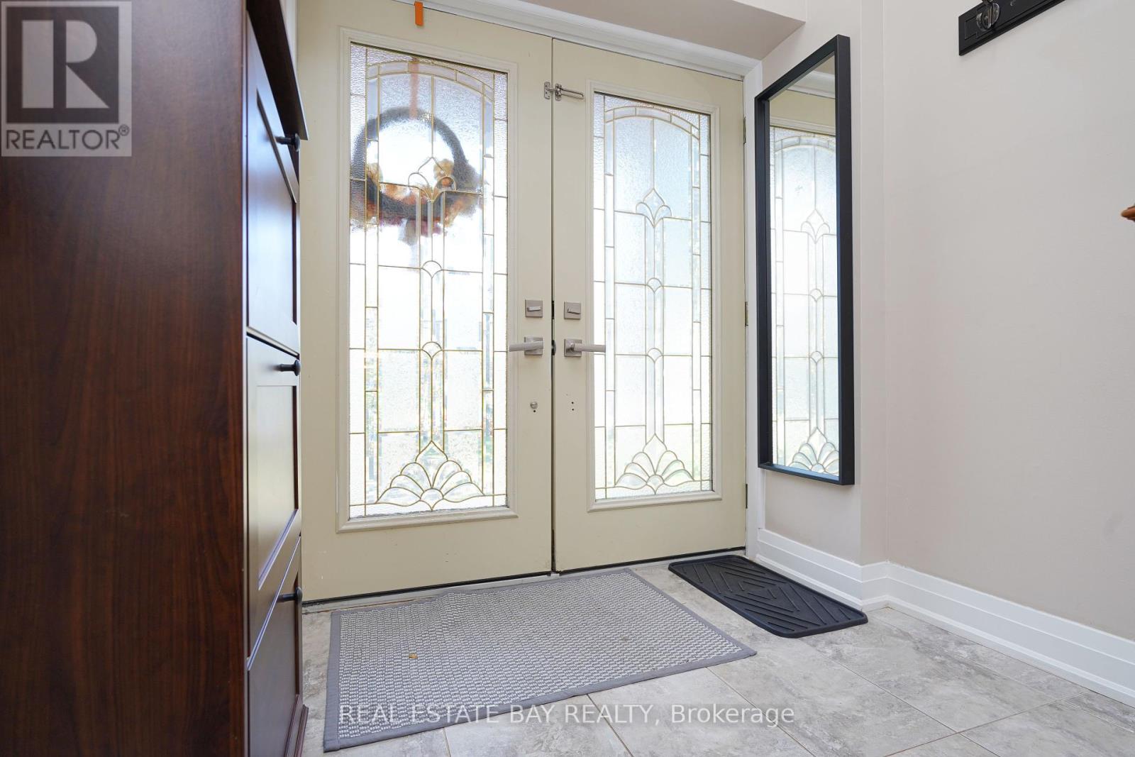 Property at 220 OVERTON PLACE image 3