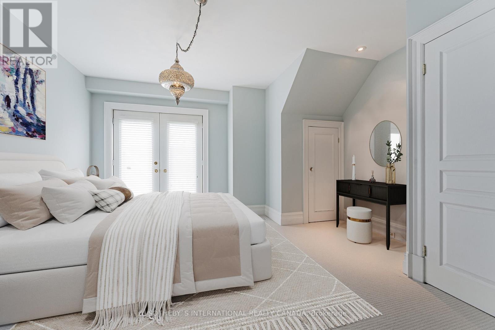 88 South Drive, Toronto, Ontario  M4W 1R6 - Photo 27 - C12015463