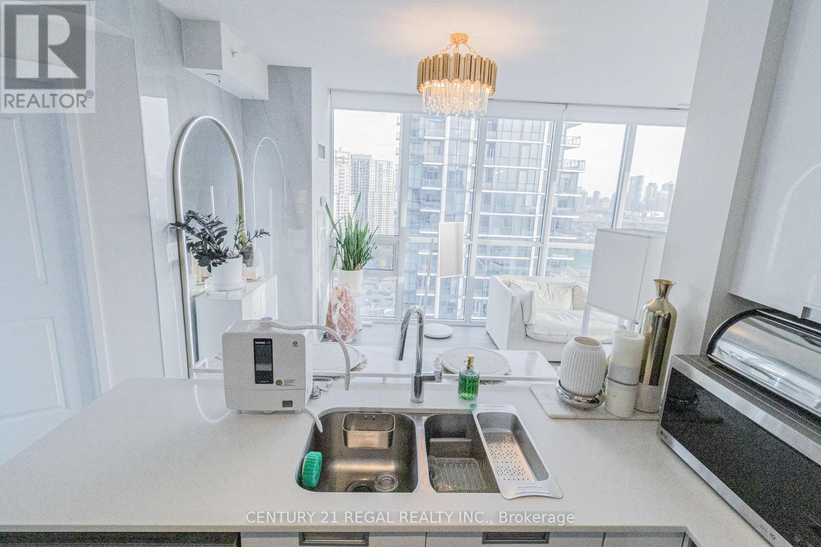2307 - 5025 Four Springs Avenue, Mississauga, Ontario  L5R 0G5 - Photo 8 - W12015633